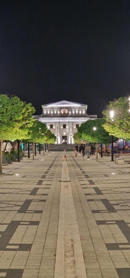 Apartament Dacul Hunedoara Exteriér fotografie