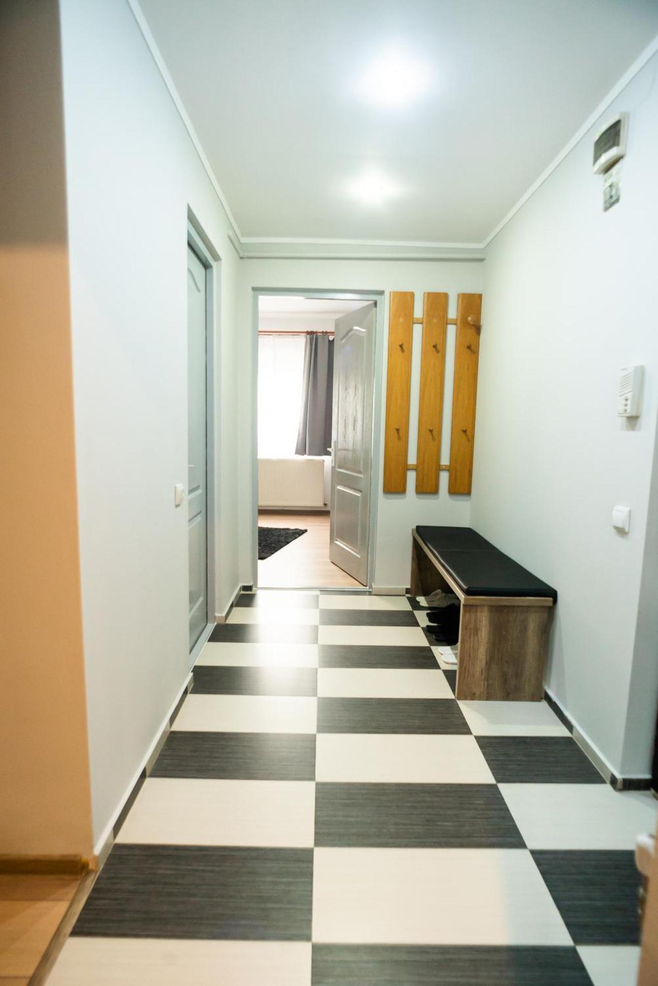 Apartament Dacul Hunedoara Exteriér fotografie