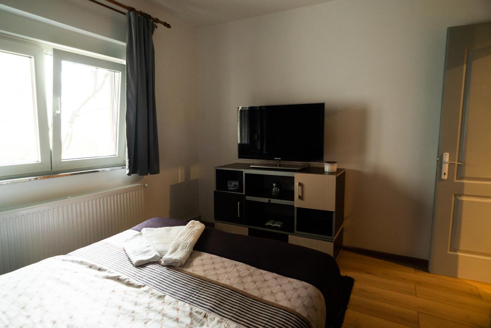 Apartament Dacul Hunedoara Exteriér fotografie